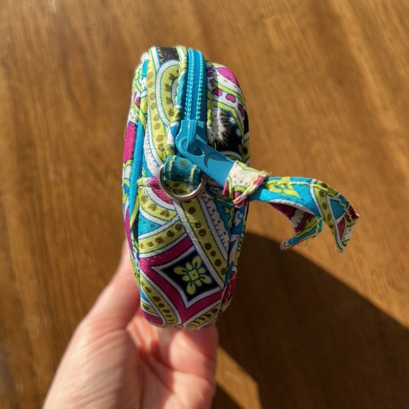 Vera Bradley silk paisley quilted clutch zipper pouch - Picture 4 of 5